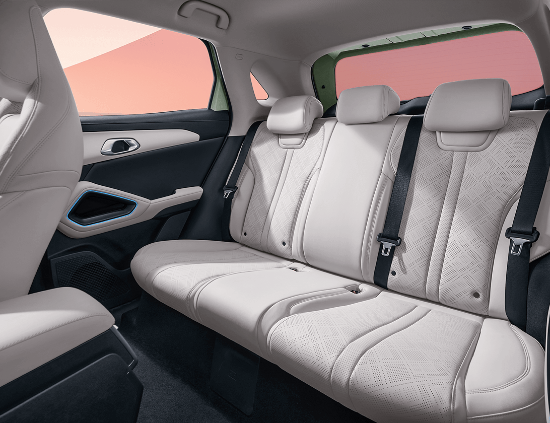 Кең интерьер